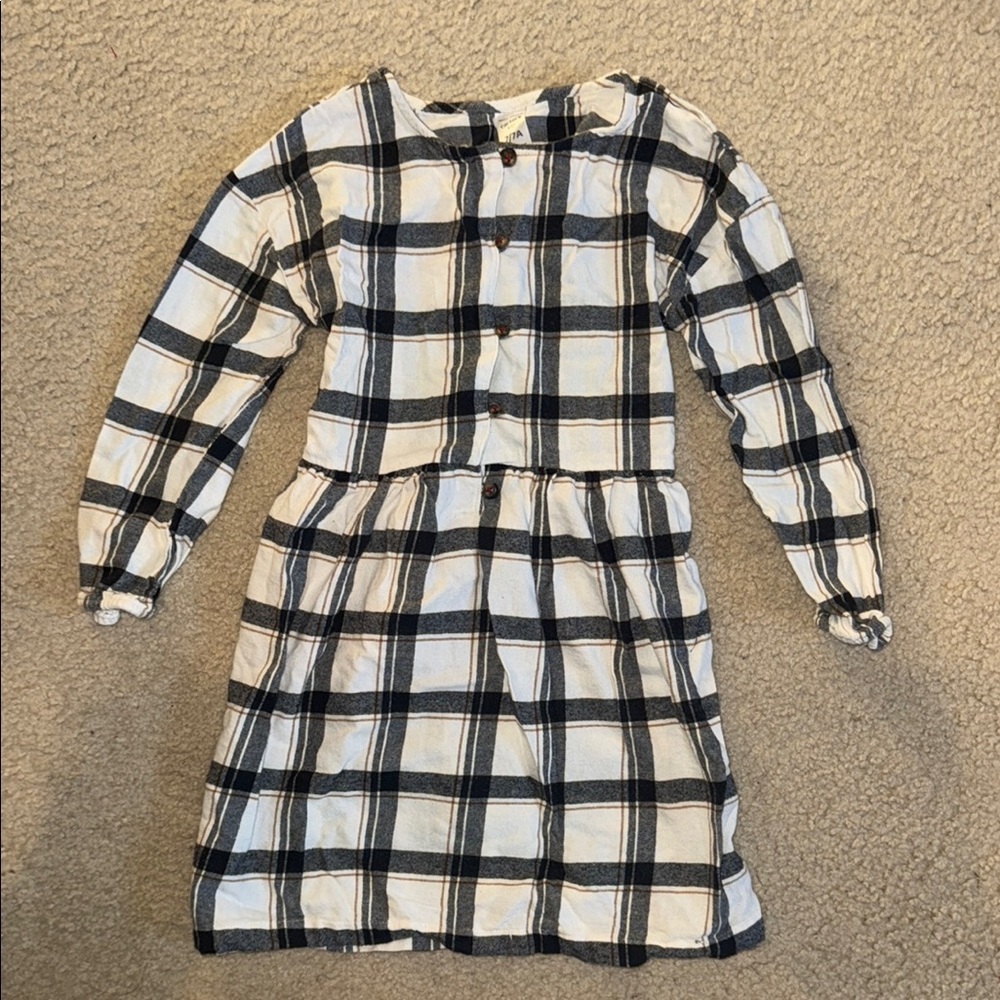 Carters Plaid Kids Dress in Black and White& brown 
size 7
